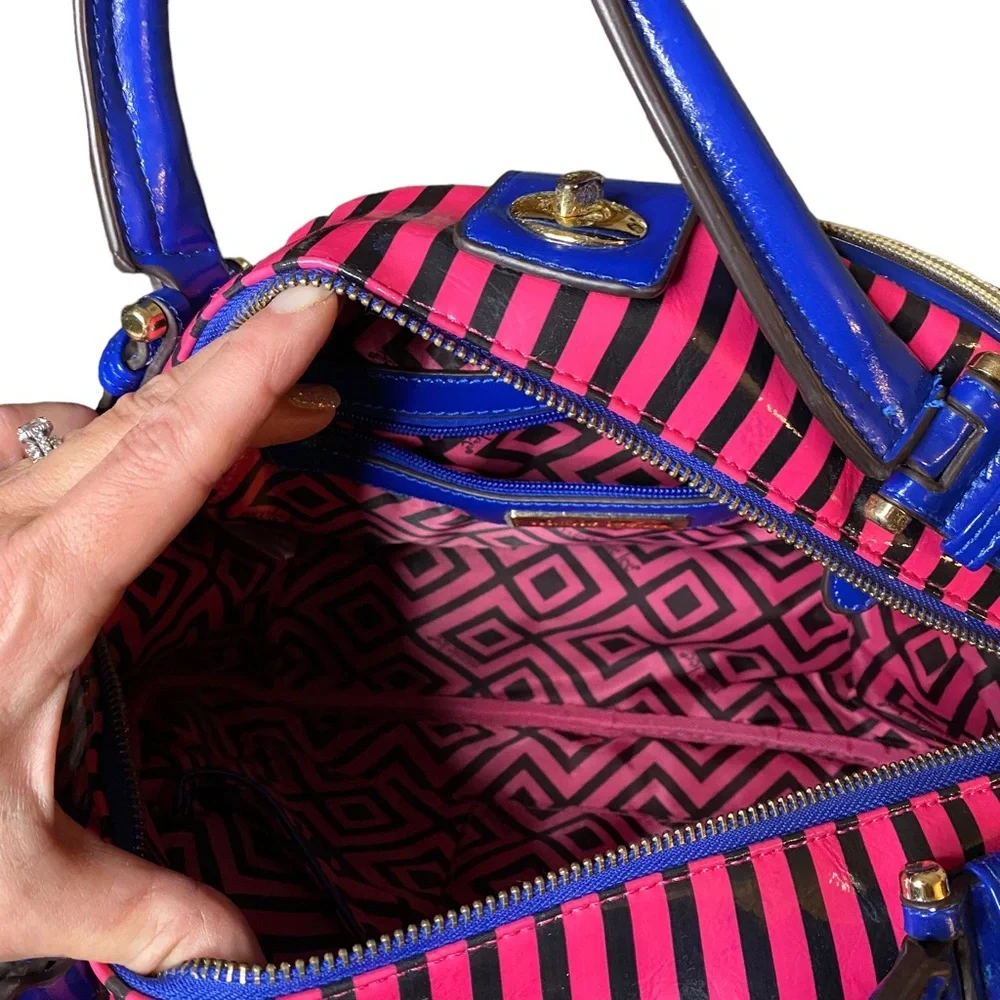 Nicole Lee 15 U.S.A. Multi Color floral bag - Picture 8 of 12